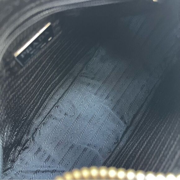 PRADA Black Leather Gold Hobo Baguette Re Edition Galleria Shoulder Bag - Picture 14 of 16